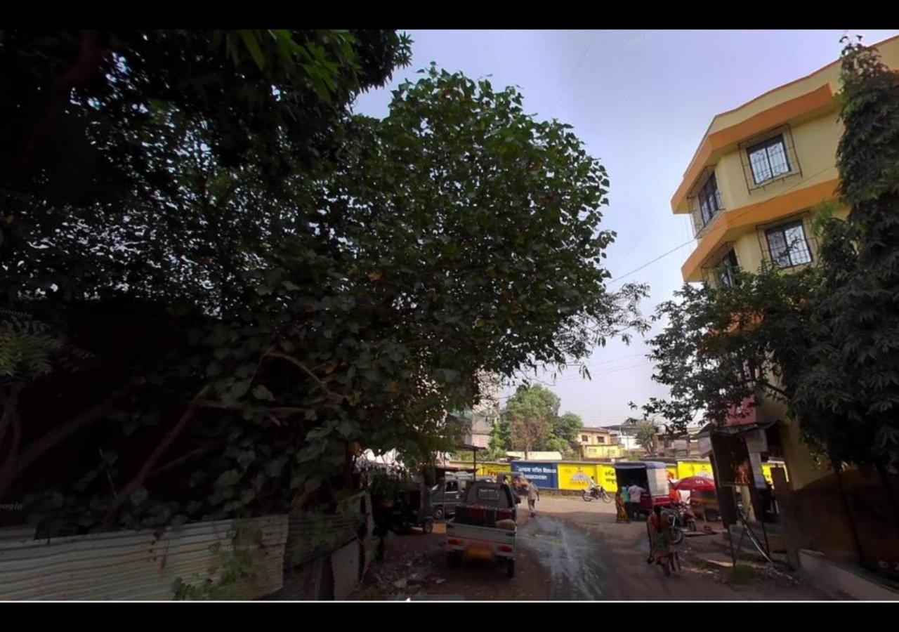 Hotel Sai Ganesh Lodging&Boarding By WB Inn Titwala Exterior foto